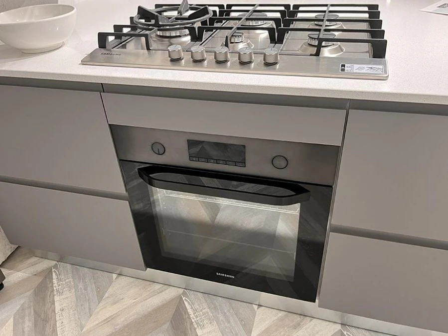 Cucina con Isola Creo Kitchens JEY FEEL