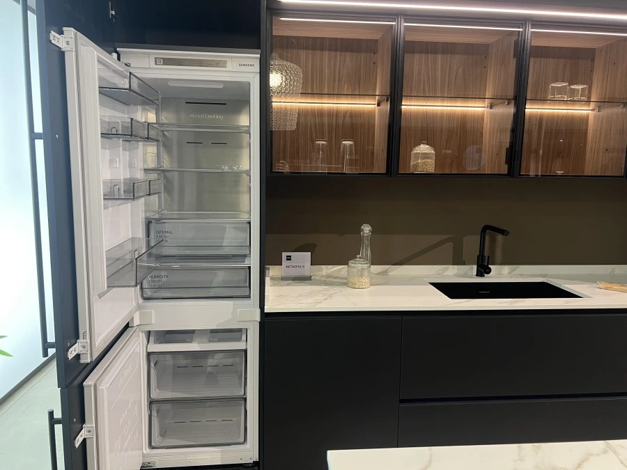 Cucina con Isola Stosa Cucine Metropolis