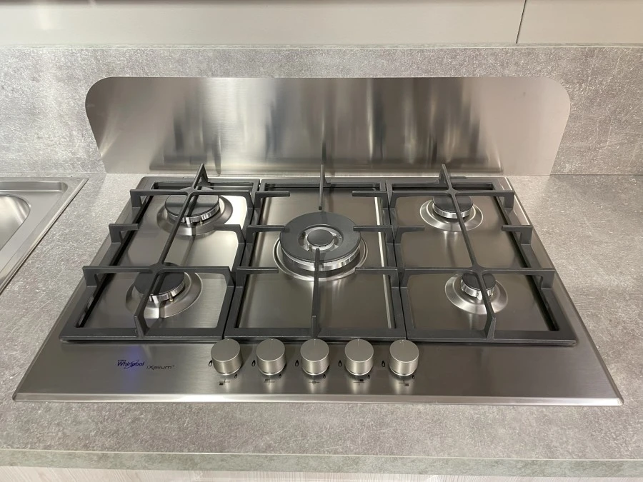Cucina con penisola Forma 2000 Colibrì