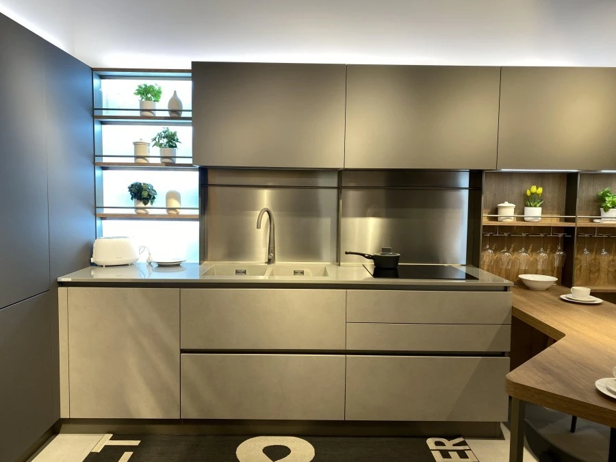 Cucina angolare Veneta Cucine Start Time J