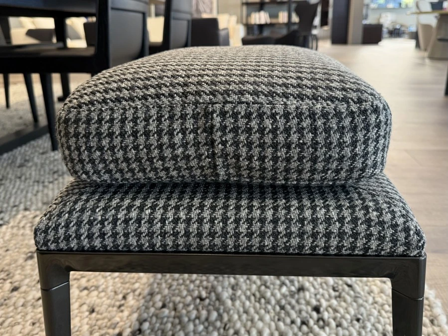 Pouf B&B Italia Mirto indoor