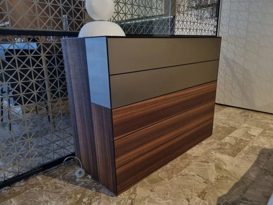 Comò Falegnameria 1946 Cubi di ghiaccio