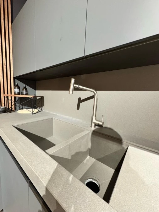 Cucina angolare Molteni&C - Dada Engineered VVD grigio Londra