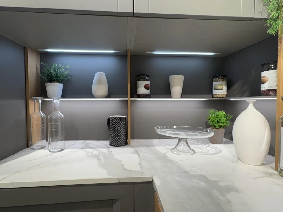 Cucina angolare Veneta Cucine MILANO