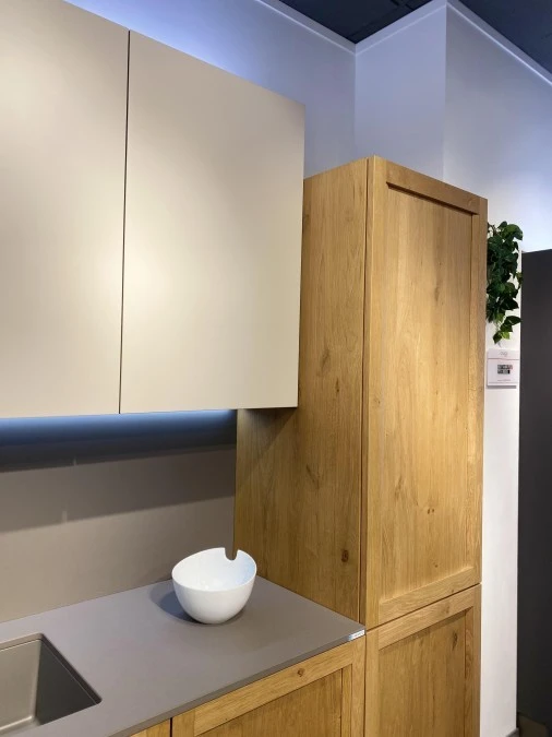 Cucina angolare Veneta Cucine Milano