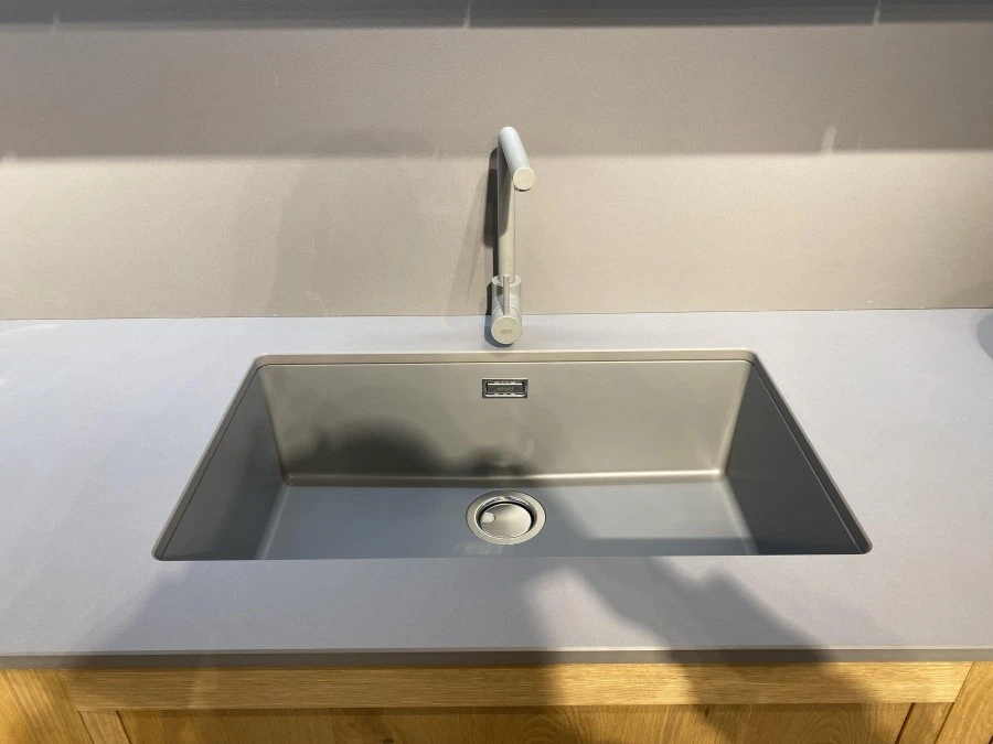 Cucina angolare Veneta Cucine Milano