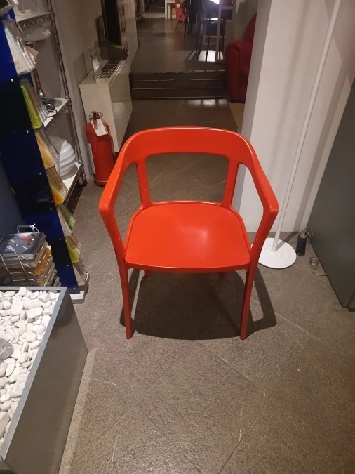 Sedia con braccioli Magis Steelwood chair
