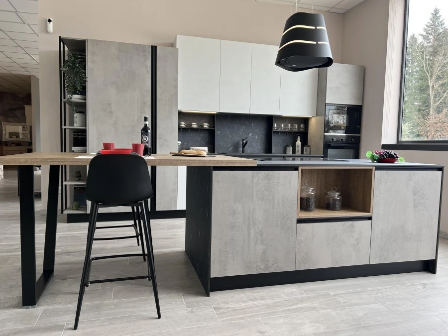 Cucina con Isola Colombini LINEA