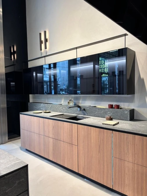 Cucina lineare Valcucine Artematica Noce canaletto