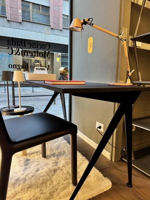 Scrittoio Vitra Compass direction