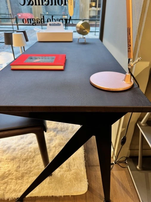Scrittoio Vitra Compass direction