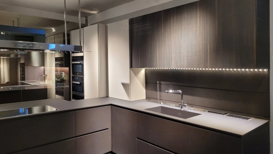 Cucina con penisola Modulnova MH6