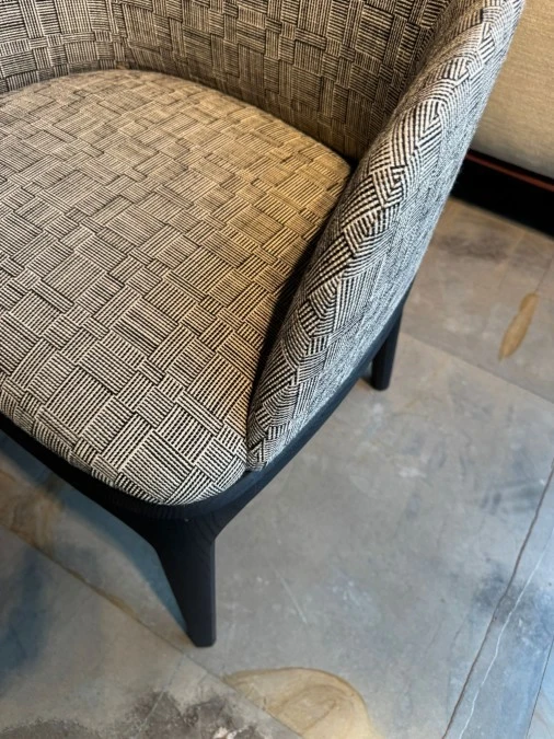 Sedia con braccioli Poliform GRACE
