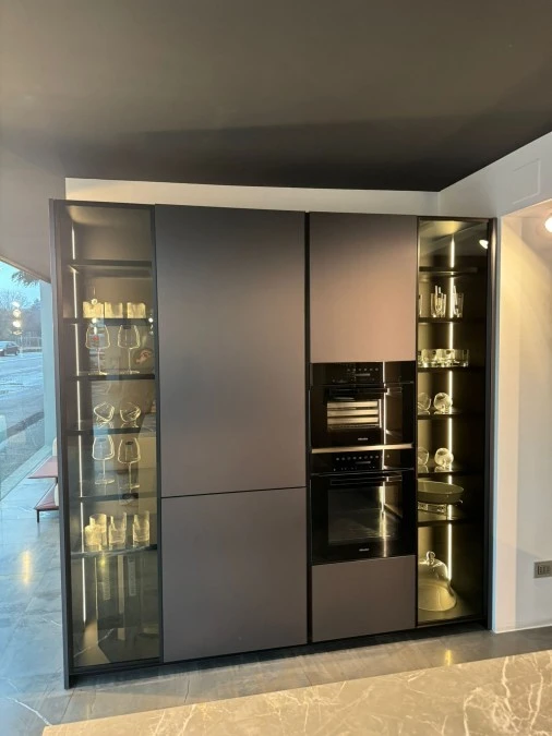 Cucina con Isola Poliform ALEA PRO