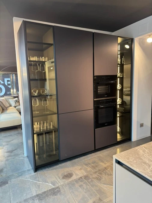 Cucina con Isola Poliform ALEA PRO