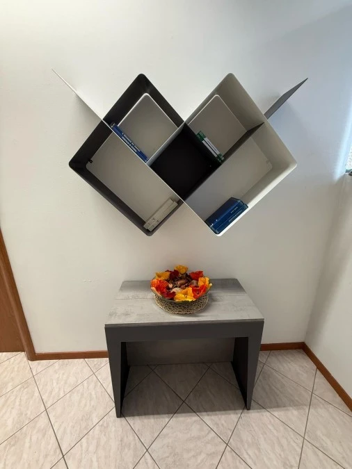Piccola libreria Pezzani Mondrian