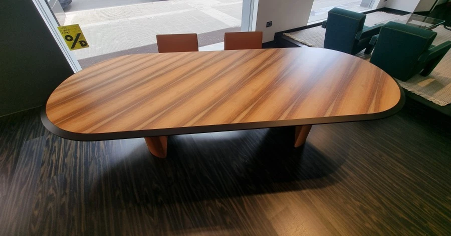 Tavolo ovale Gallotti & Radice Manto Oval