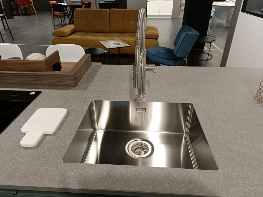 Cucina con penisola Arredo3 Wega