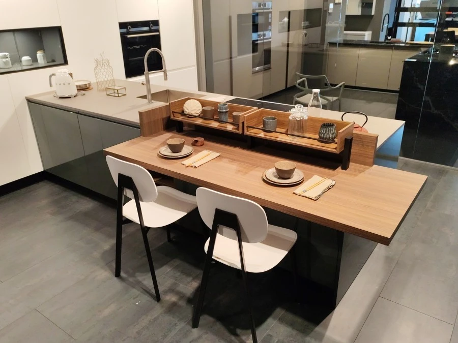 Cucina con penisola Arredo3 Wega