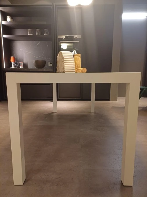 Tavolo allungabile Kristalia Sushi