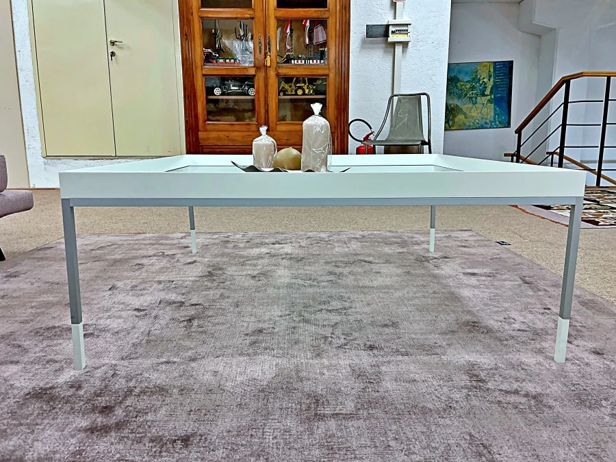 Tavolino quadrato Lineatre Satinato