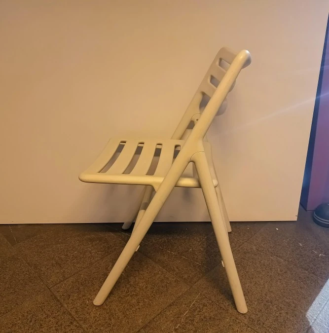 Sedia pieghevole Magis Folding Air Chair