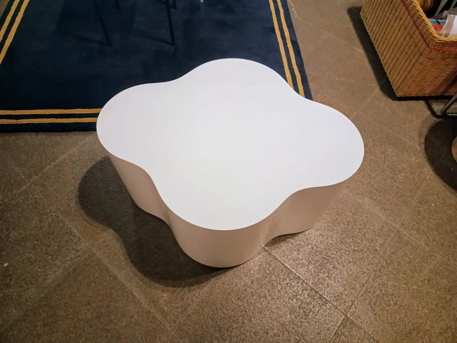 Tavolino ovale Porro Nuvola