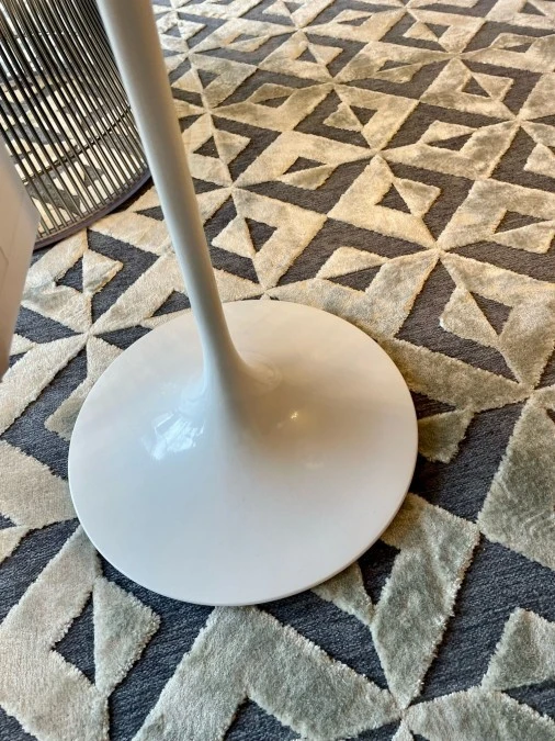 Tavolino rotondo Knoll Saarinen tavolino