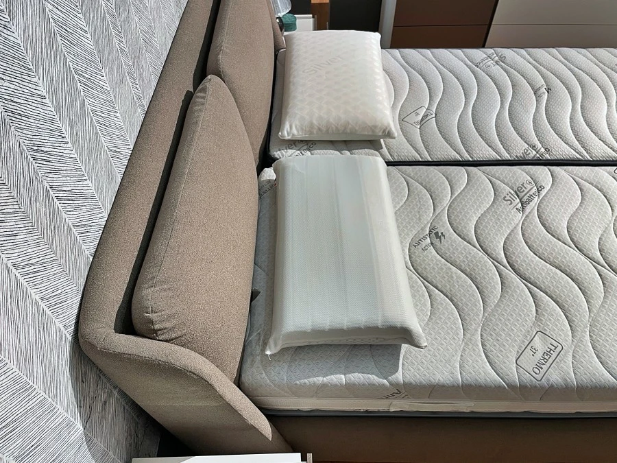Letto matrimoniale con contenitore Noctis Spa Hello