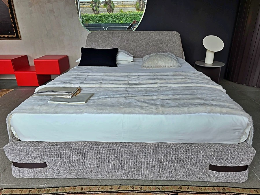 Letto matrimoniale Novamobili Tape