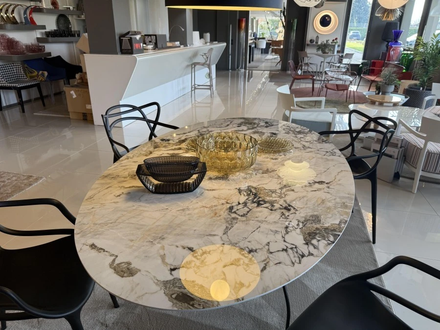 Tavolo ovale Kartell Glossy