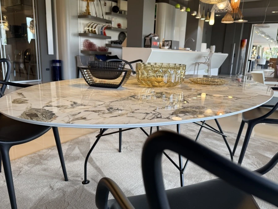 Tavolo ovale Kartell Glossy