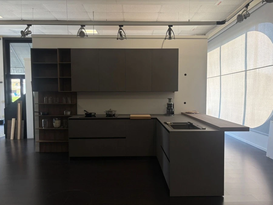 Cucina con penisola Arrital Ak_Project