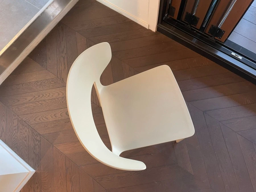 Sedia senza braccioli Desalto KOKI