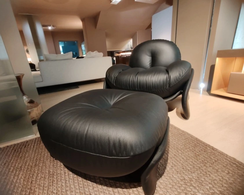 Poltrona con pouf Poltrona Frau Squash