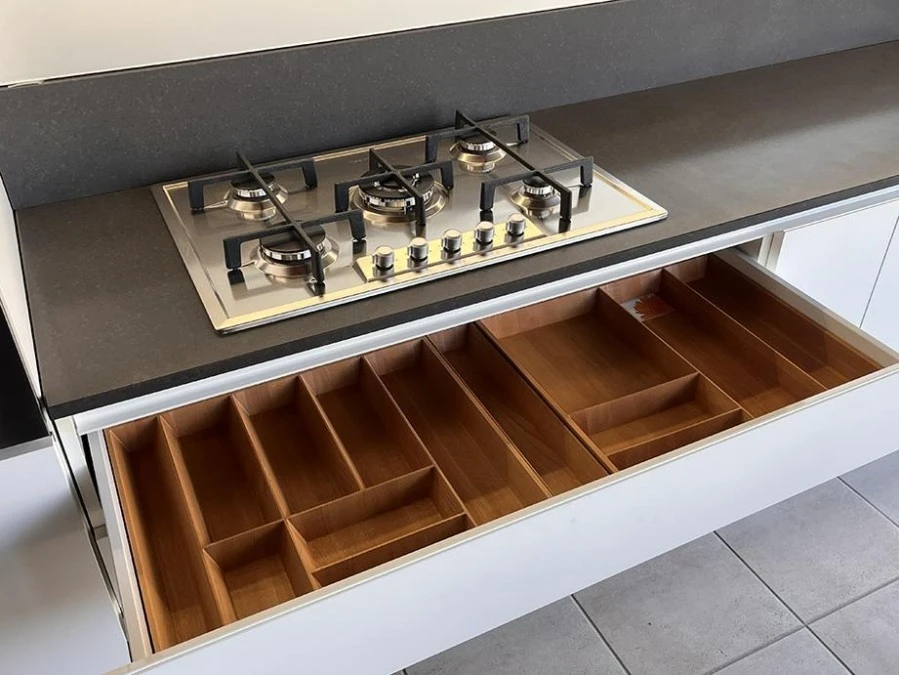 Cucina lineare Produzione Artigianale Emporio