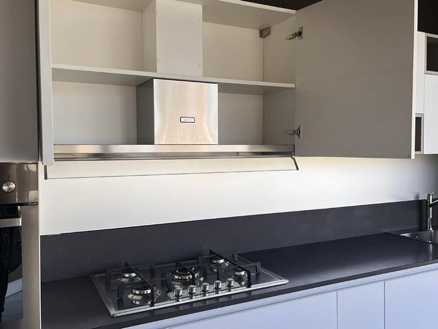Cucina lineare Produzione Artigianale Emporio