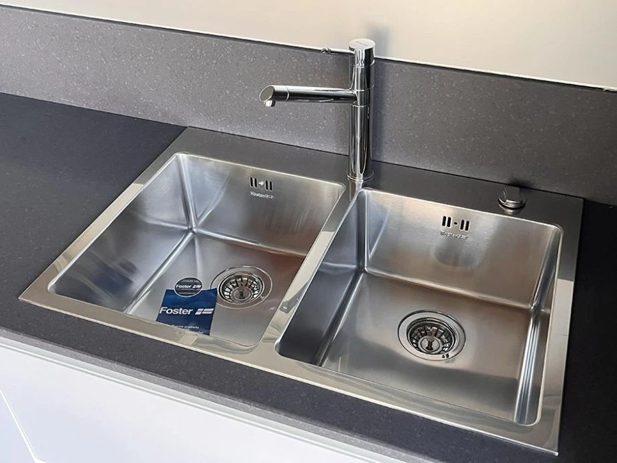 Cucina lineare Produzione Artigianale Emporio