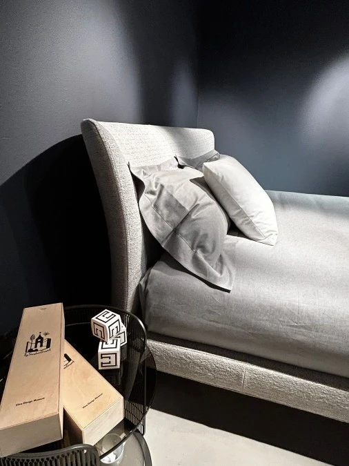Letto matrimoniale Maxalto Febo