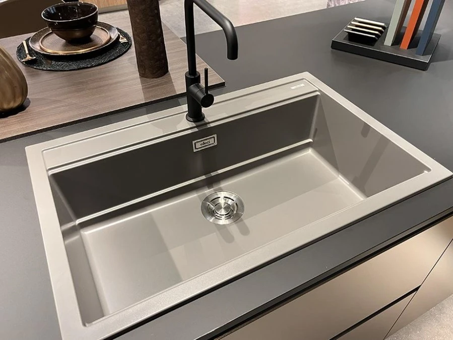 Cucina con penisola Stosa Cucine Infinity penisola