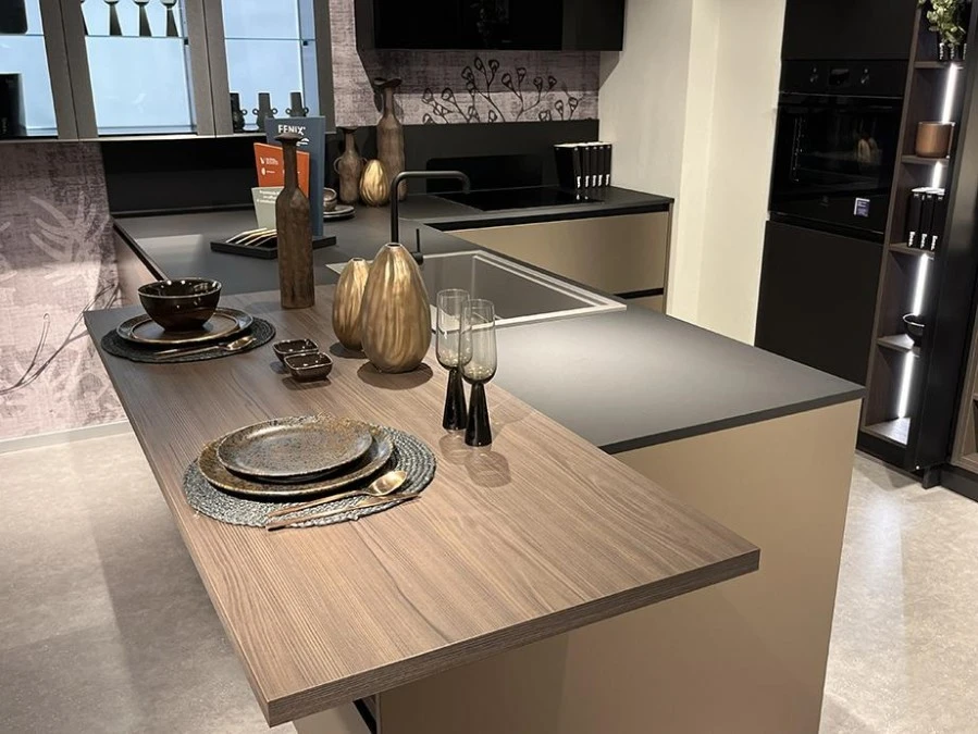 Cucina con penisola Stosa Cucine Infinity penisola