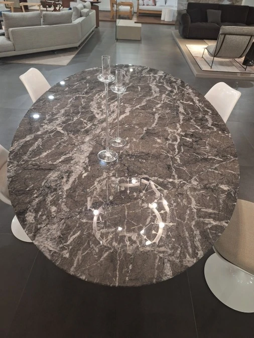 Tavolo ovale Knoll SAARINEN