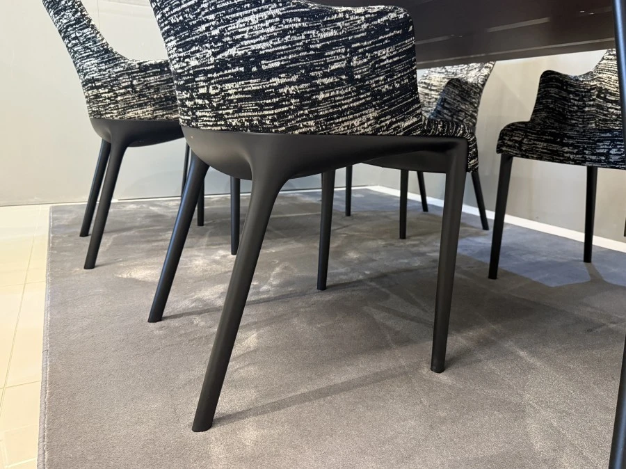 Sedia con braccioli Kartell Eleganza Nia