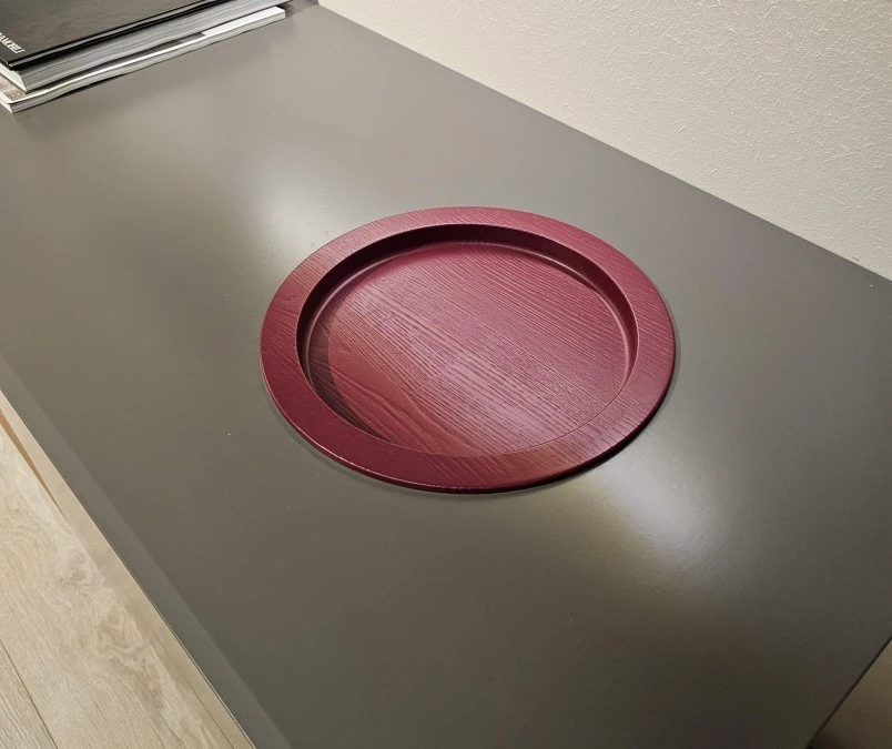 Svuota tasche Tray in legno laccato,integrato nel top