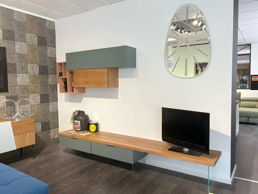Complemento d'arredo Devina Nais composizione 016 L 022