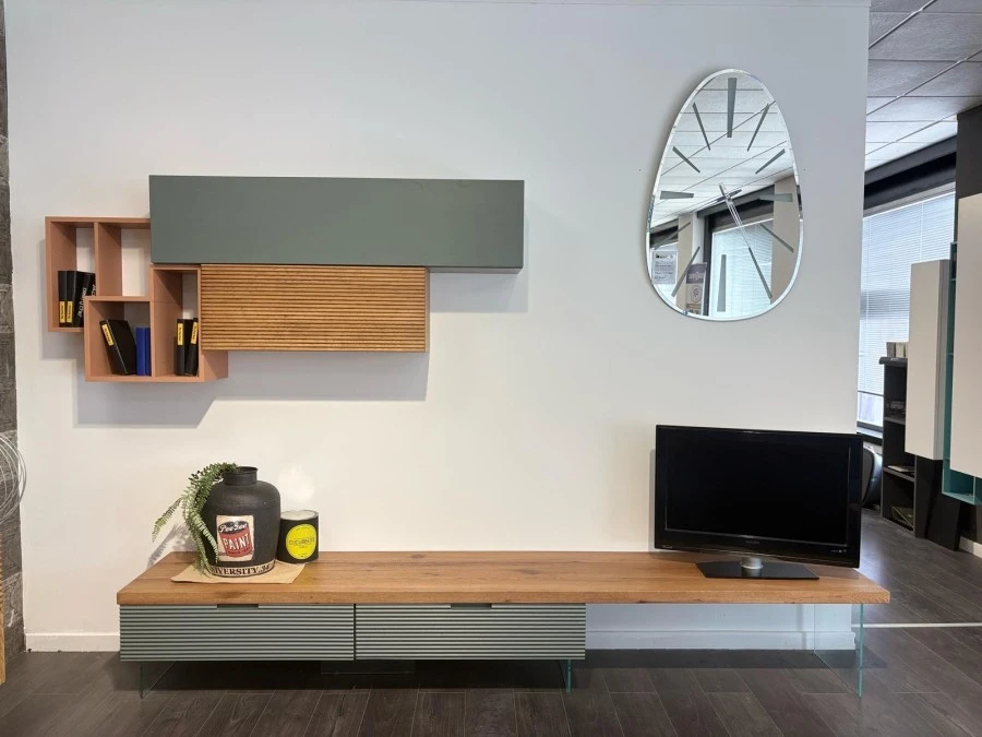 Complemento d'arredo Devina Nais composizione 016 L 022