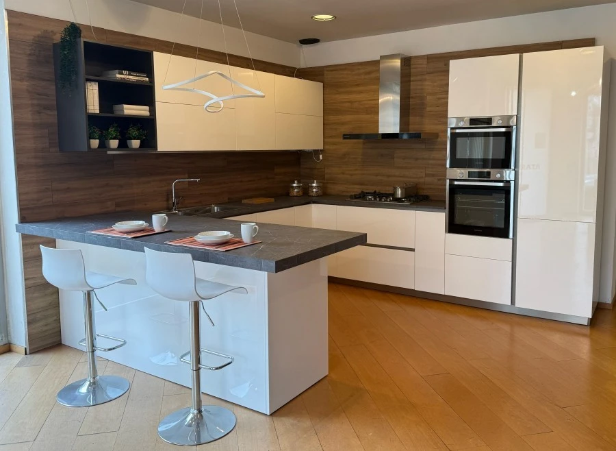 Cucina con penisola Armony Ypsilon