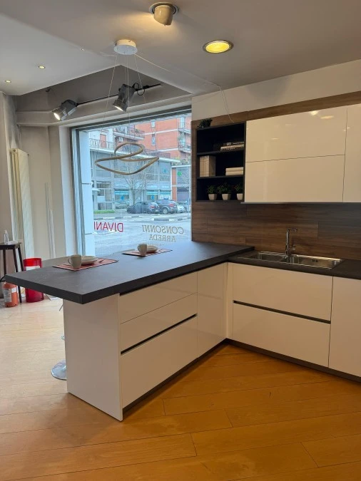 Cucina con penisola Armony Ypsilon