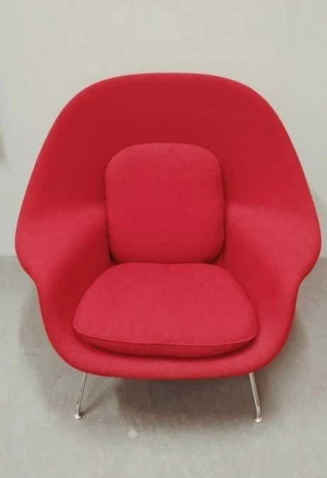 Poltrona Knoll Womb Relax