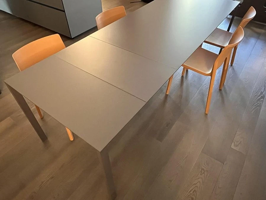Tavolo allungabile Kristalia Thin-k